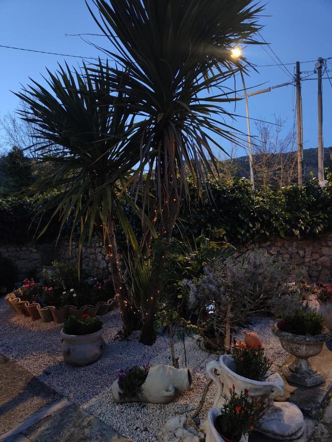 Casale Dei Ricordi Bed & Breakfast Arce Bagian luar foto