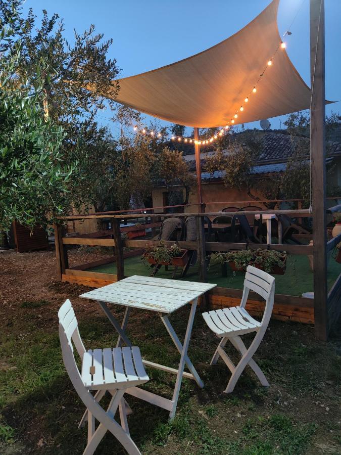 Casale Dei Ricordi Bed & Breakfast Arce Bagian luar foto